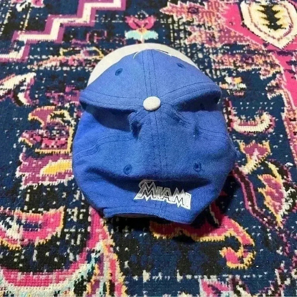 Miami Marlins New Era 9FIFTY MLB Gen Merch SnapBack Hat OSFM Blue Gray - Picture 4 of 4